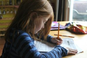 when do kids learn to write